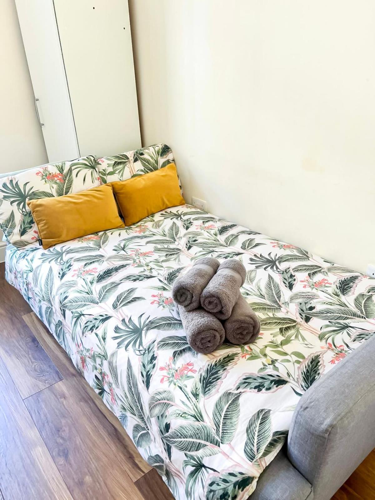 Charming 2-Bedroom Flat In Shepherd'S Bush, Near Hammersmith Londres Exterior foto